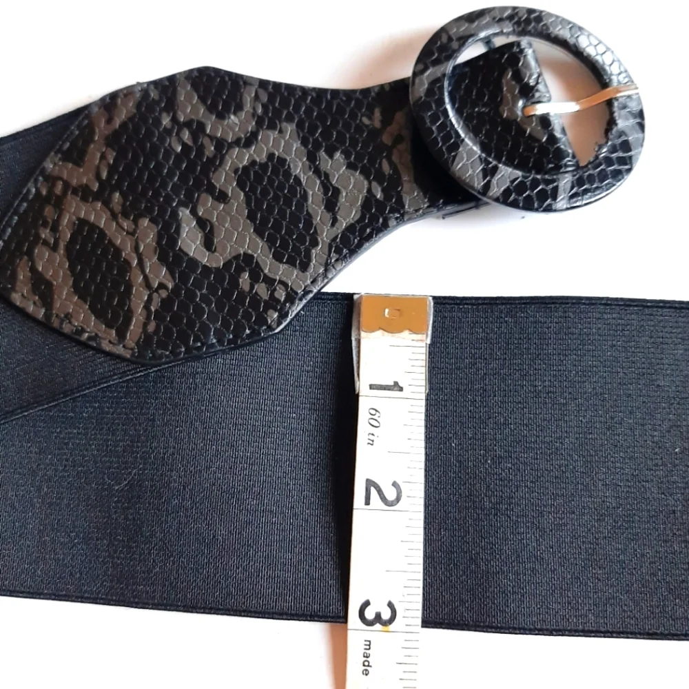 Express Ladies Belt - Picture 5 of 7